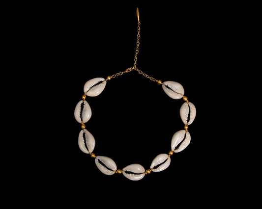 Shanga la dhahabu Choker